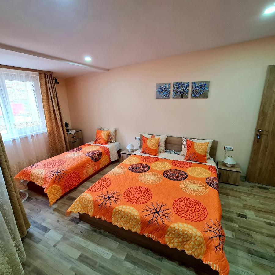 Fema Guest House Balcic Exterior foto