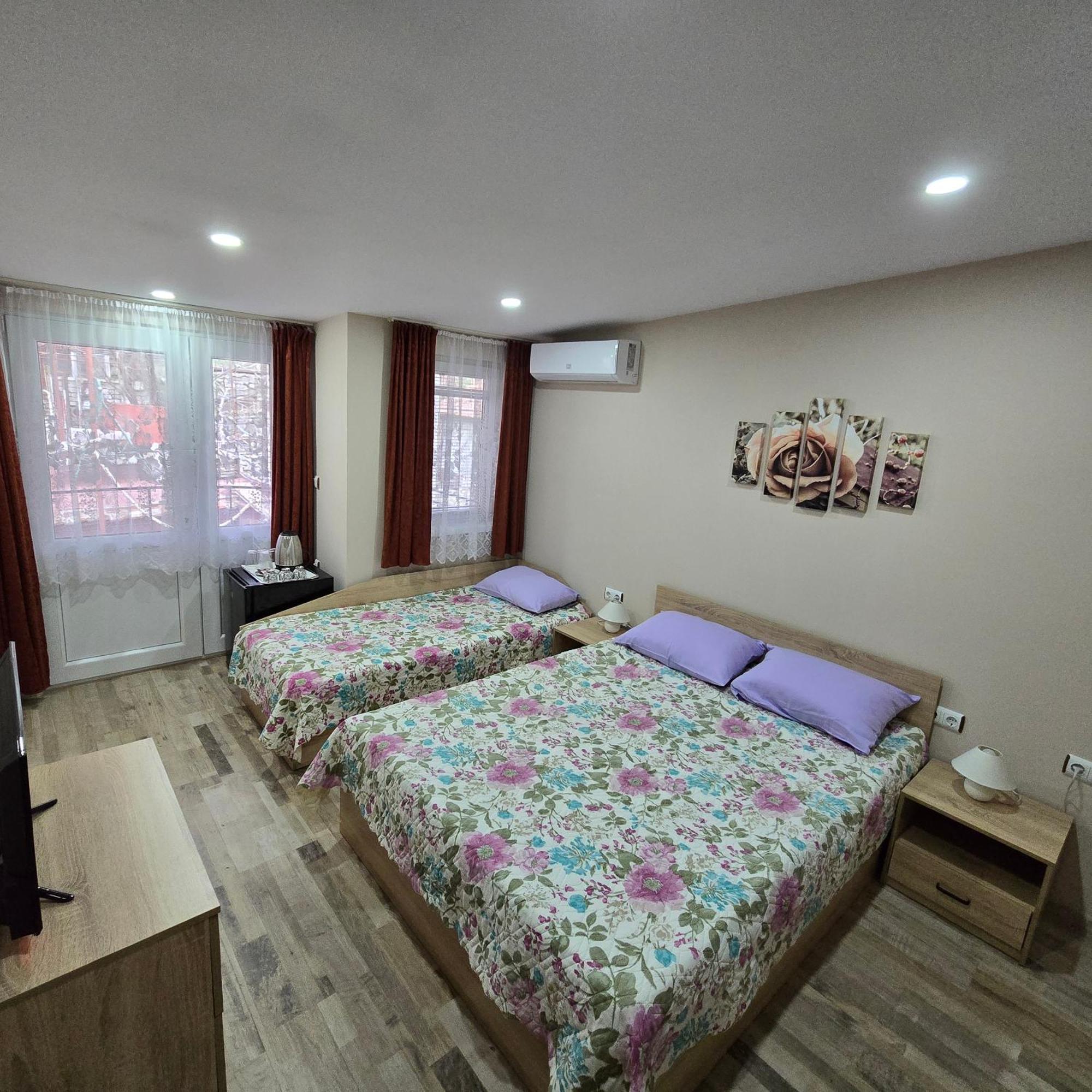 Fema Guest House Balcic Cameră foto